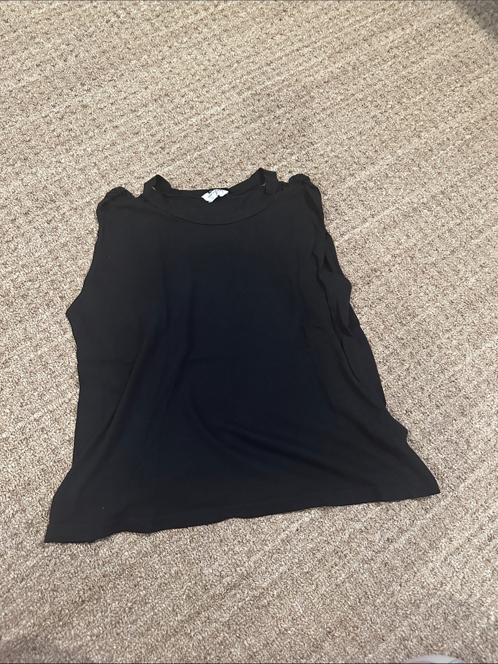 LNA sleeveless tee